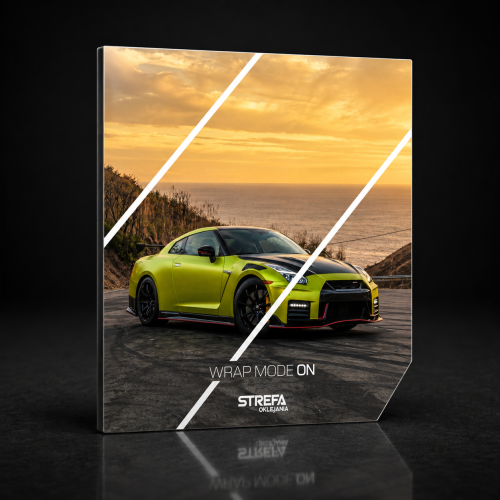 Magnes motoryzacyjny Golden Horizon Strefa Oklejania z zielonym sportowym samochodem na nadmorskiej trasie podczas zachodu słońca